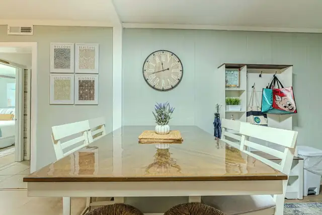Dining area at Sands Village 1G